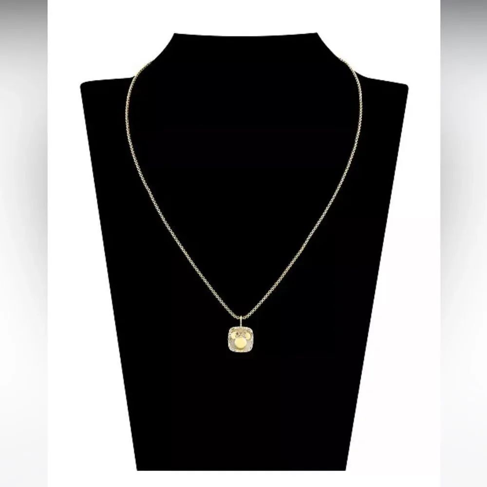 Disney
Crystal Minnie Mouse Pendant 14k gold plated Brass Necklace